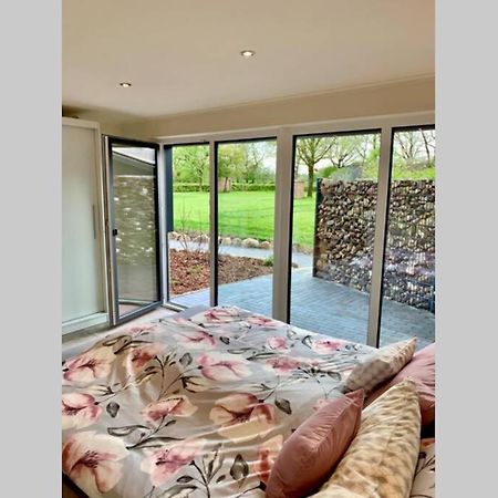 Wustewohlde Neue Ruhige Ferienwohnung Am Wald מראה חיצוני תמונה