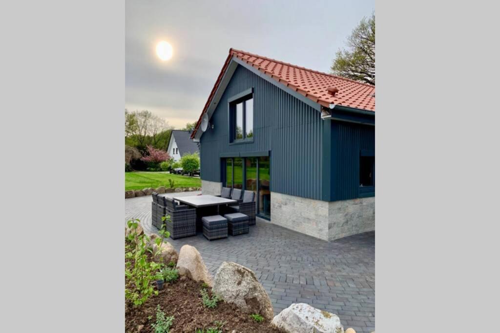 Wustewohlde Neue Ruhige Ferienwohnung Am Wald מראה חיצוני תמונה