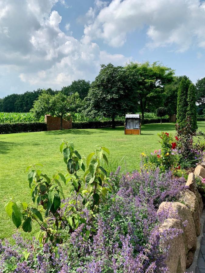 Wustewohlde Neue Ruhige Ferienwohnung Am Wald מראה חיצוני תמונה
